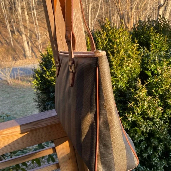 Fendi Pequin Striped shoulder Tote Bag - Picture 4 of 14